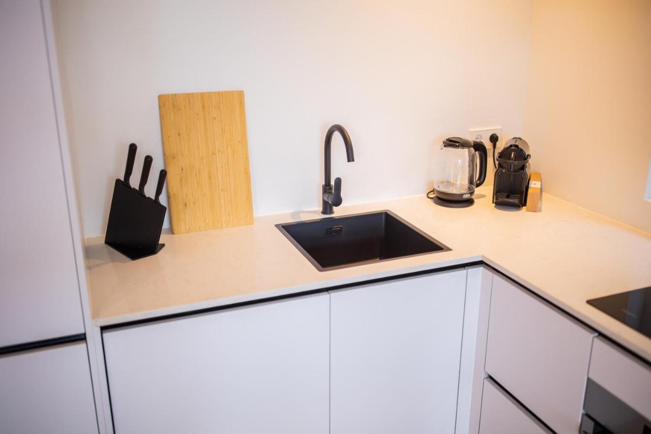 Happily 2 Bedroom Serviced Apartment 75M2 -Nb306H- Rotterdam Dış mekan fotoğraf